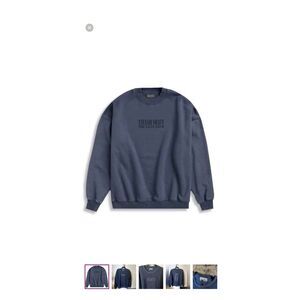 Taylor Swift Eras Tour Mock Neck Crew Neck Sweatshirt M